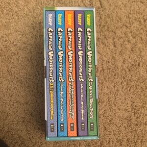 Captain Underpants Box Set — Bright Multi-Color Collection 5 books like new